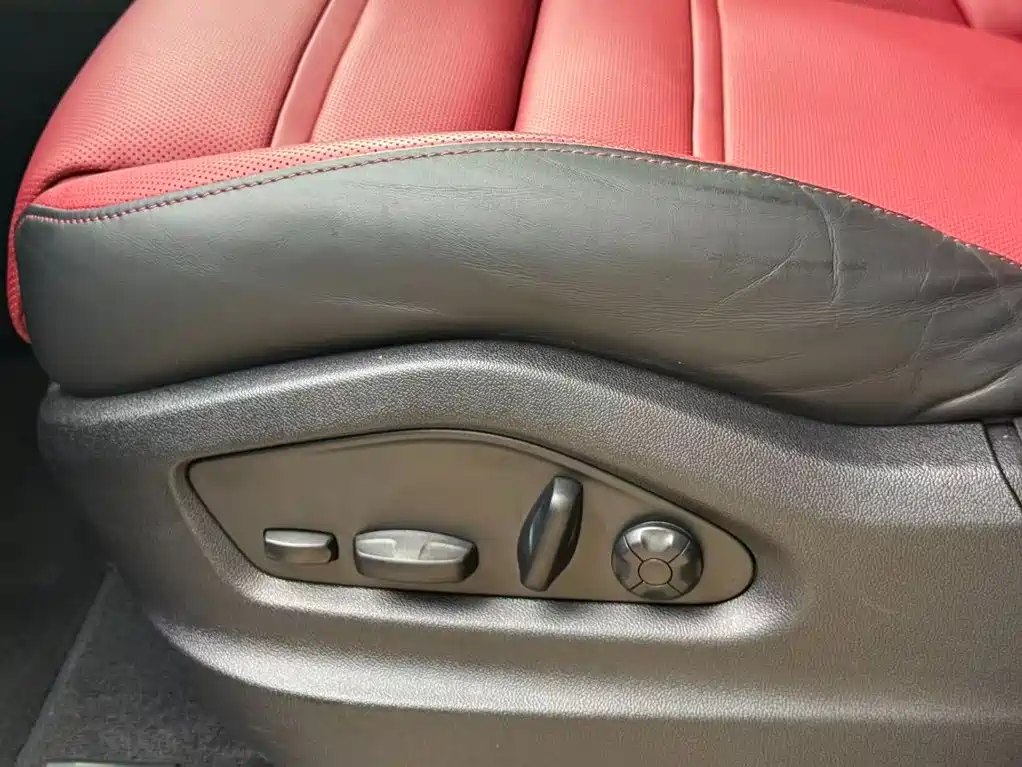 Porsche Cayenne — миниатюра 20