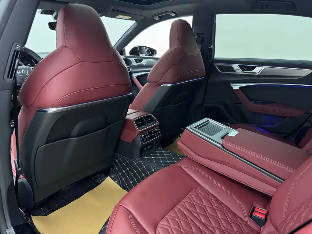 Audi A7L — миниатюра 11