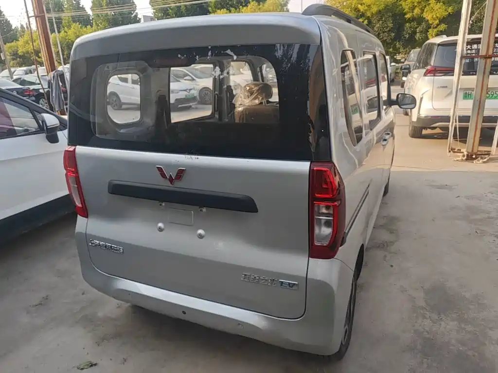 Wuling Zhiguang EV — миниатюра 7