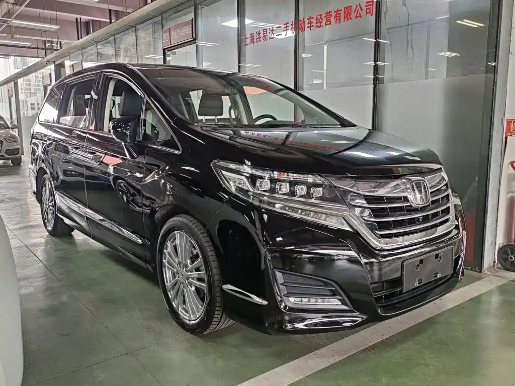Honda Elysion — миниатюра 2