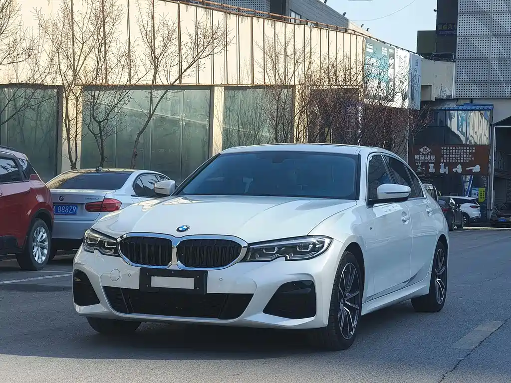 BMW 3 Series 2022