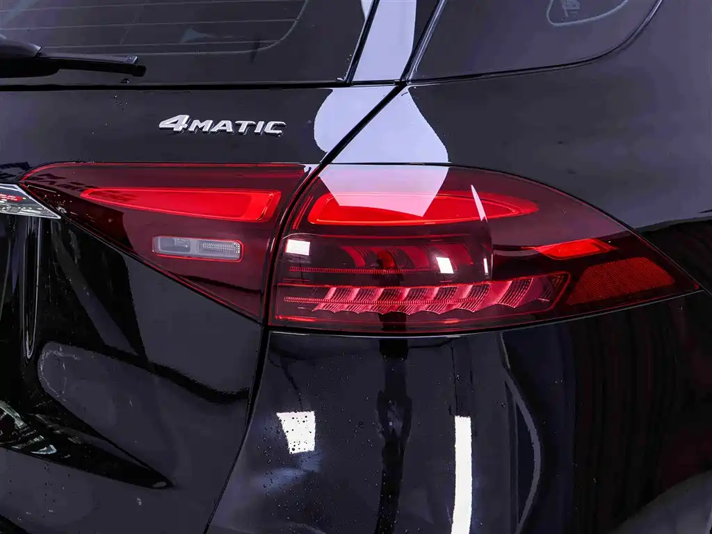 Mercedes-Benz GLE New Energy — миниатюра 9