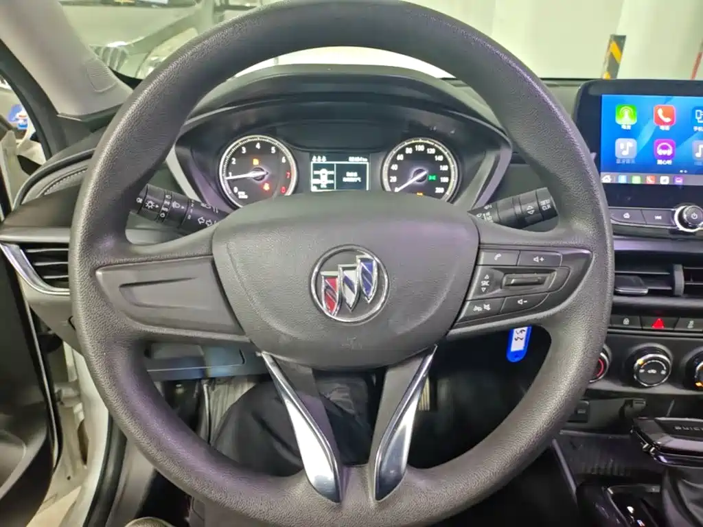 Buick Verano — миниатюра 11