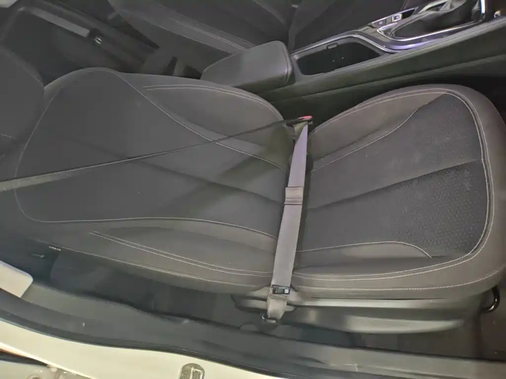 Buick Verano — миниатюра 25