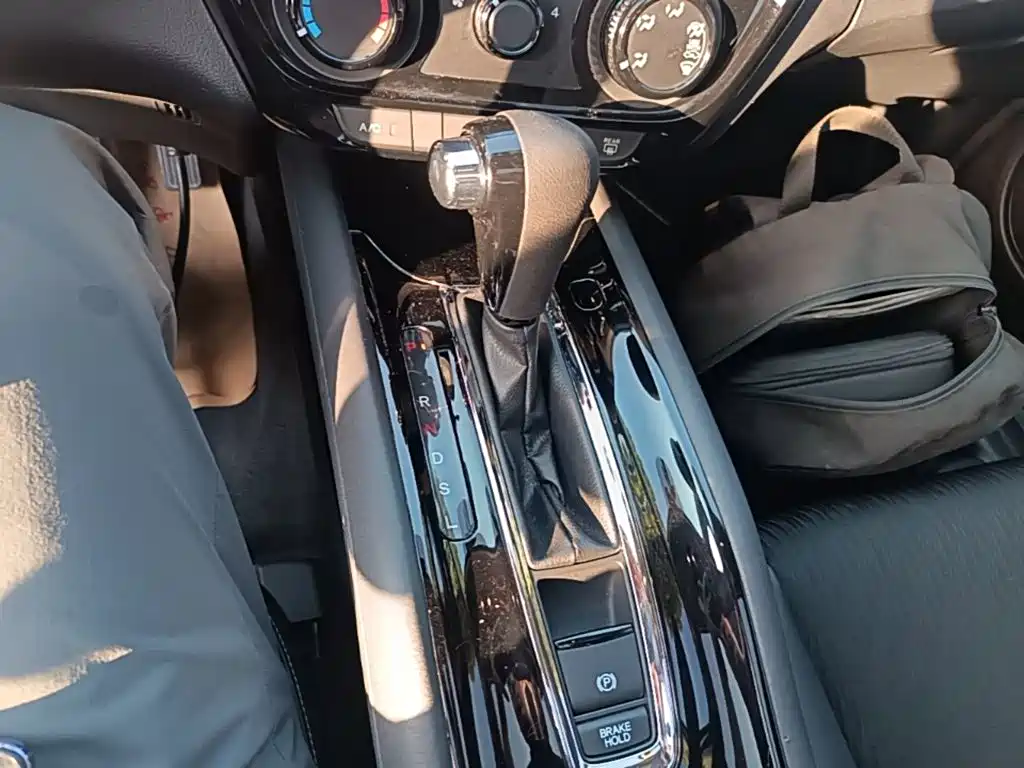 Honda Vezel — миниатюра 14