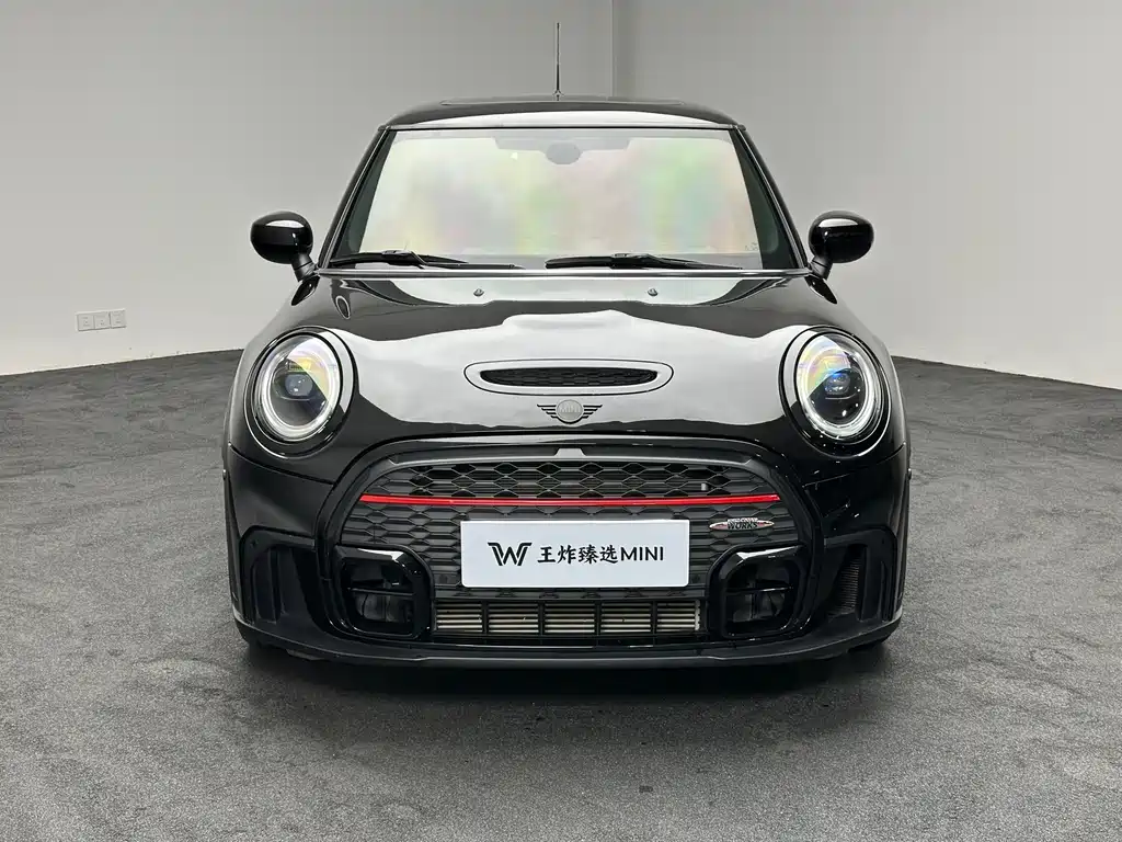 MINI JCW