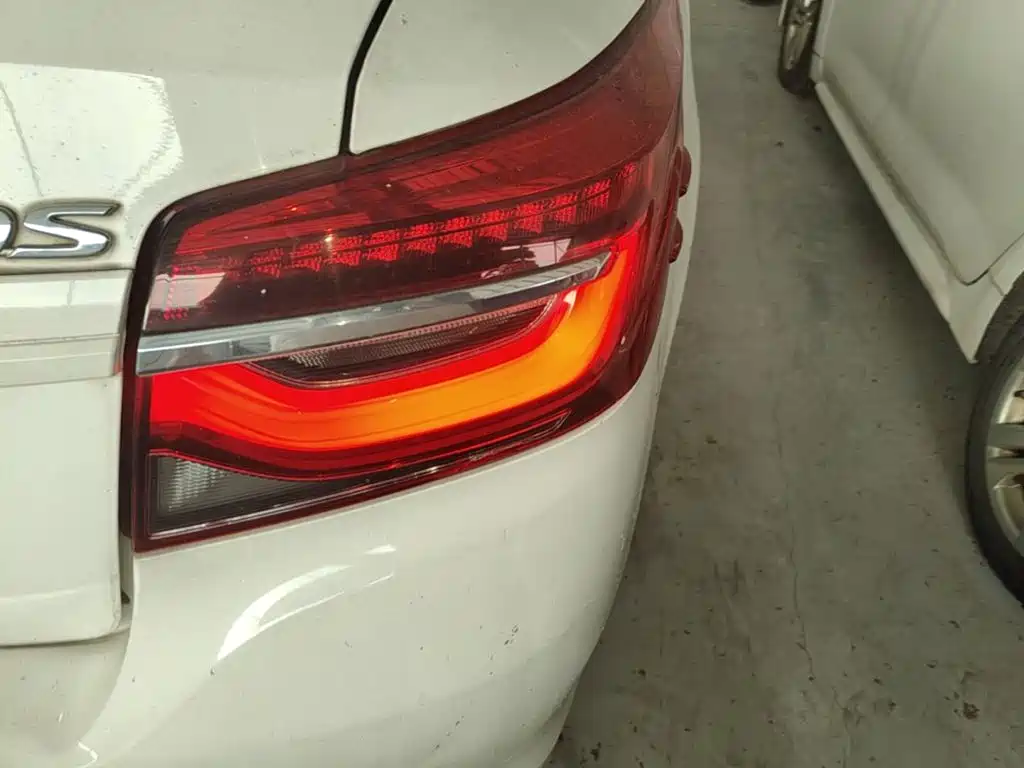 Toyota Vios — миниатюра 8