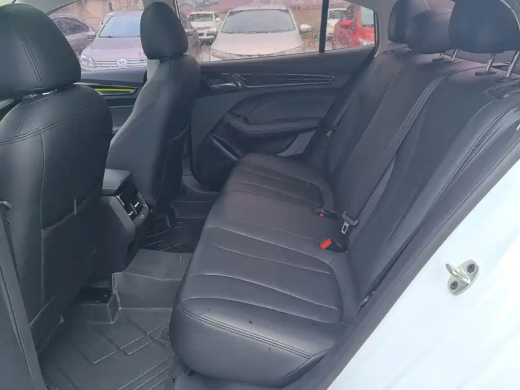 Roewe i5 — миниатюра 17