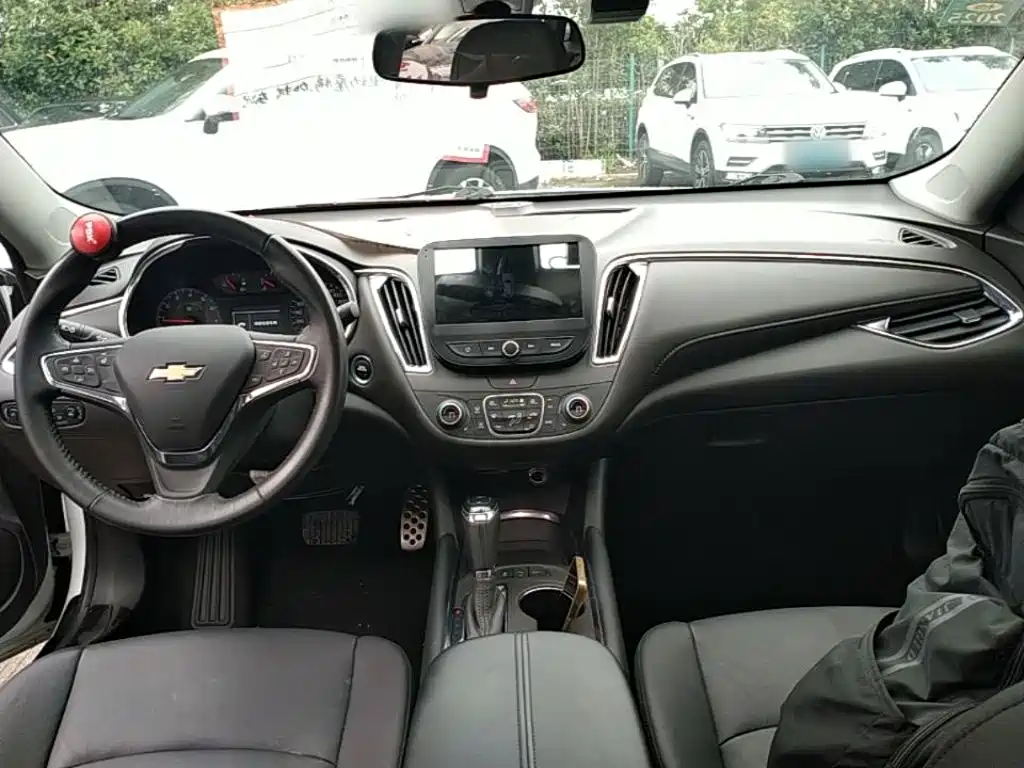 Chevrolet Malibu XL — миниатюра 10