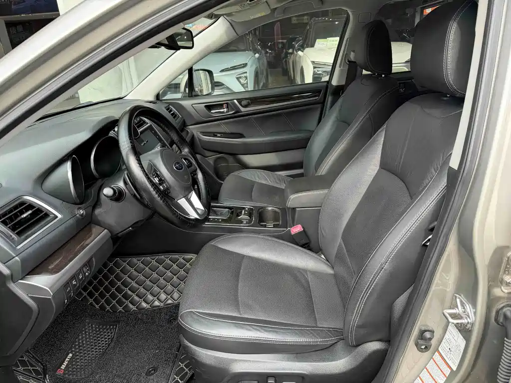 Subaru Outback — миниатюра 5