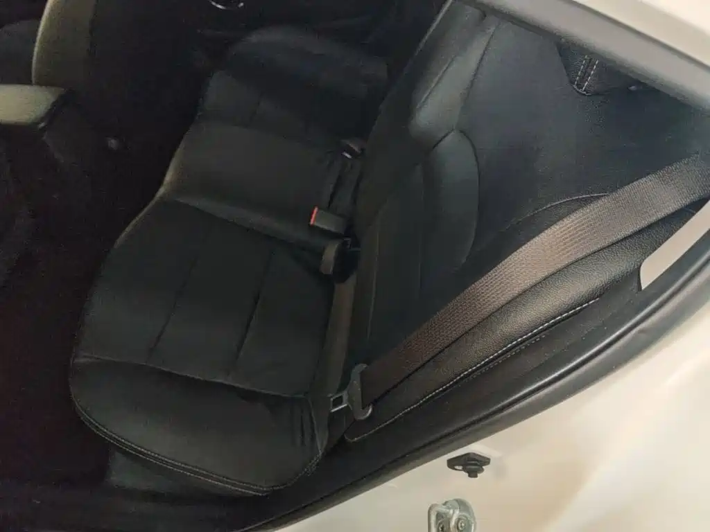 Kia K3 — миниатюра 17