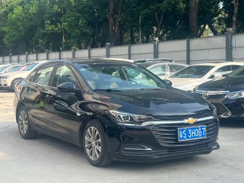 Chevrolet Monza — миниатюра 3