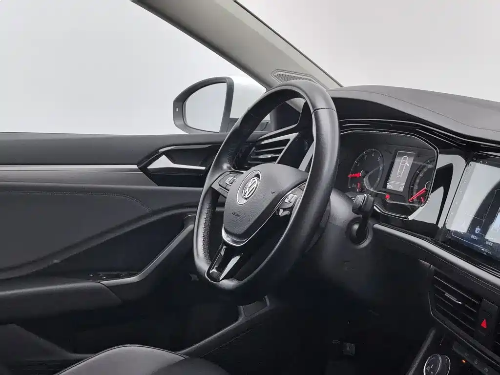 Volkswagen Sagitar — миниатюра 22