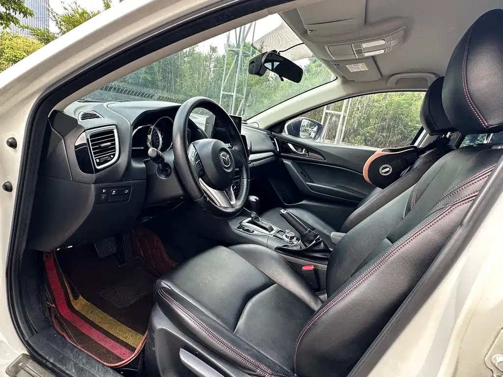 Mazda 3 Axela — миниатюра 4