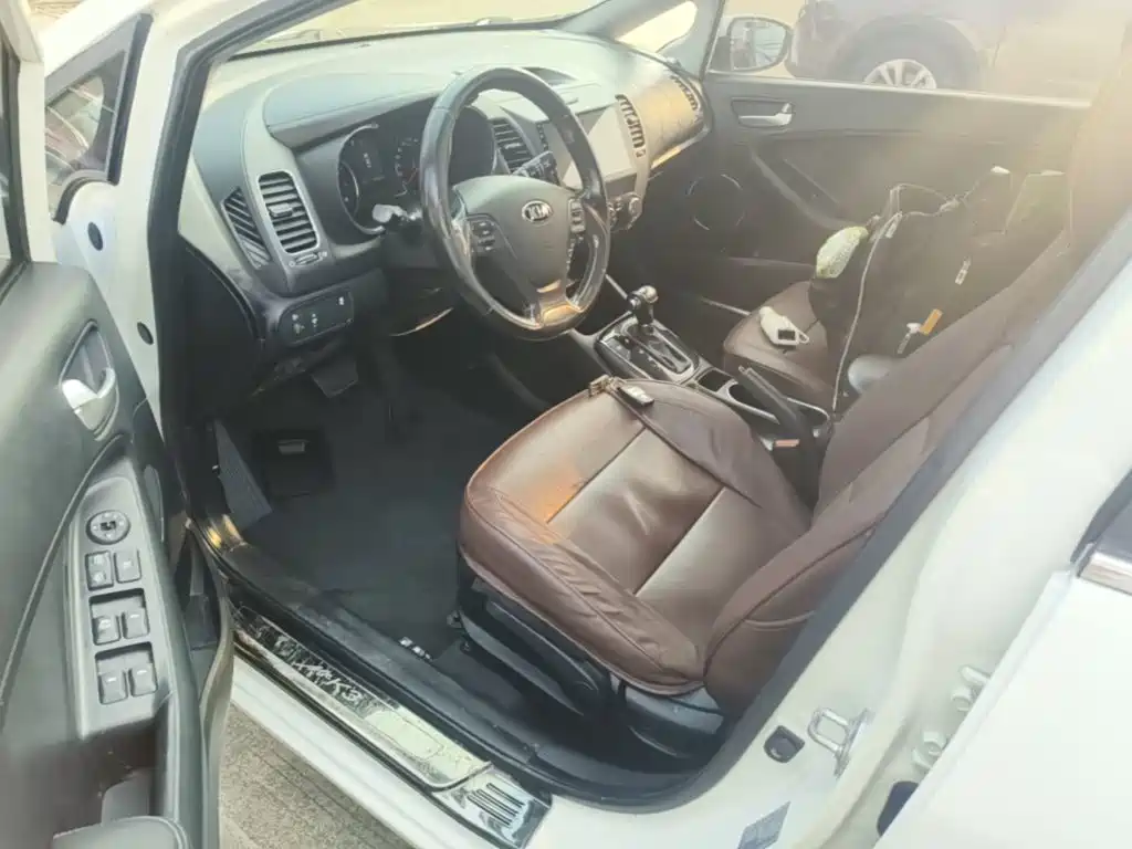 Kia K3 — миниатюра 15