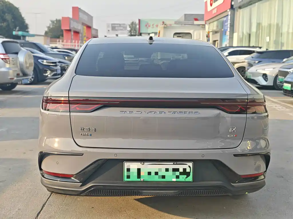 BYD Han — миниатюра 8