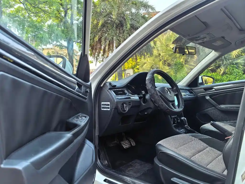 Volkswagen C-Trek — миниатюра 4