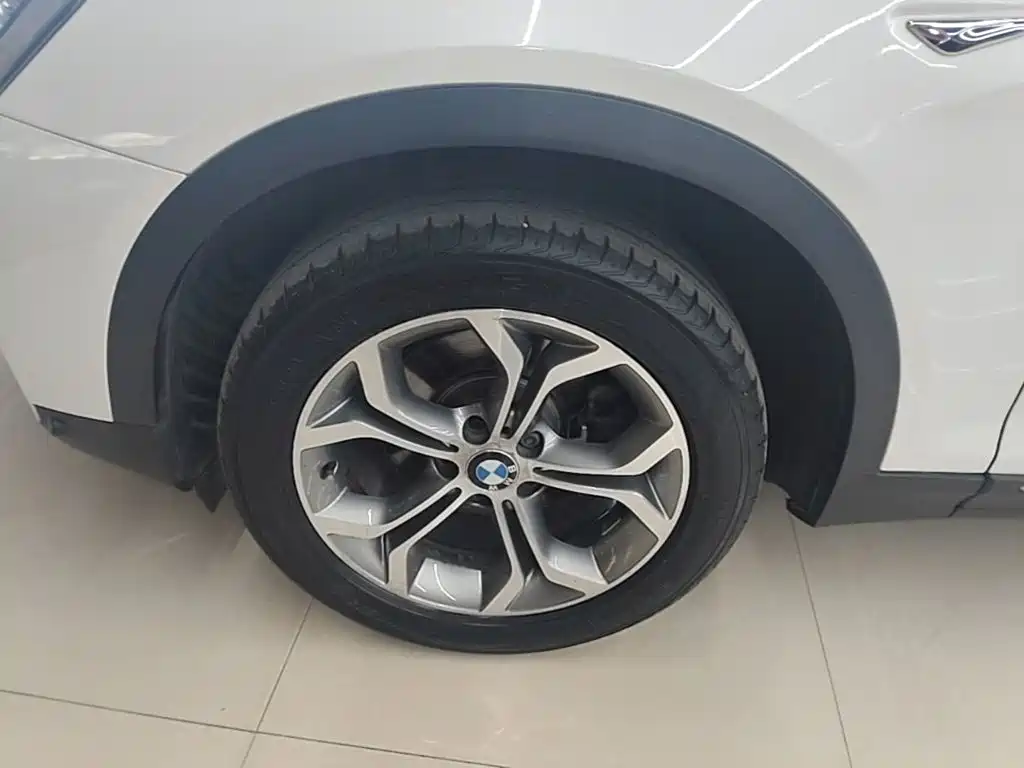 BMW X4 — миниатюра 23