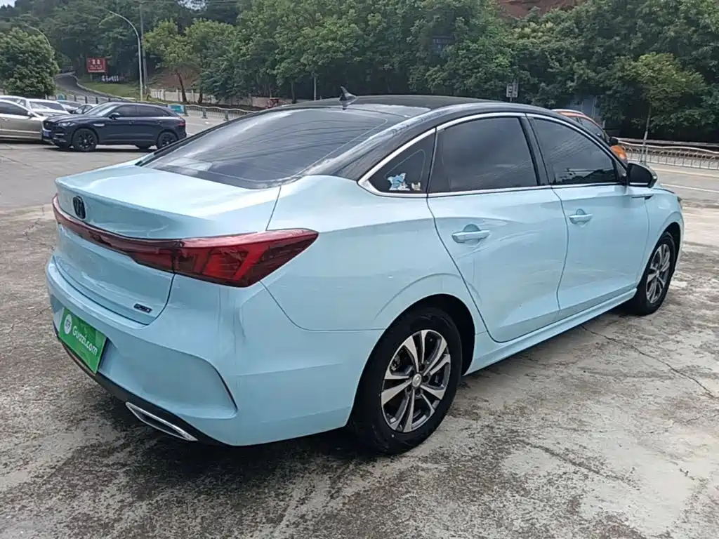 Changan Eado — миниатюра 7