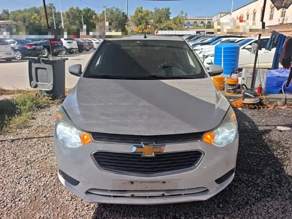 Chevrolet Sail — миниатюра 3