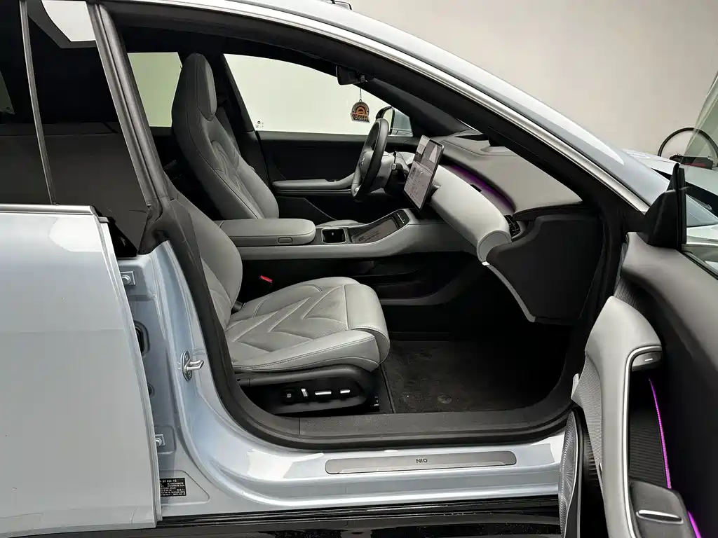 NIO ET5 — миниатюра 9