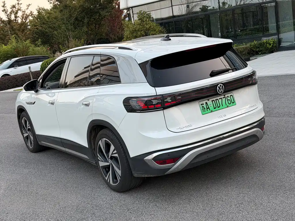 Volkswagen ID.6 Crozz — миниатюра 5
