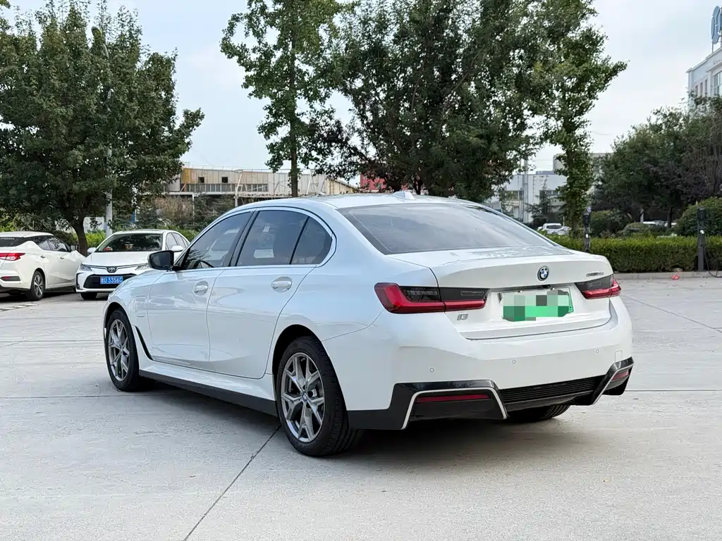 BMW i3 — миниатюра 3