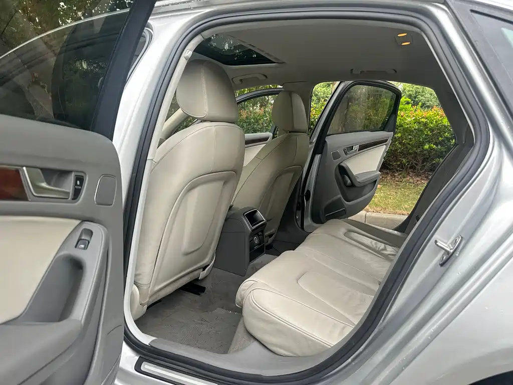 Audi A4L — миниатюра 9
