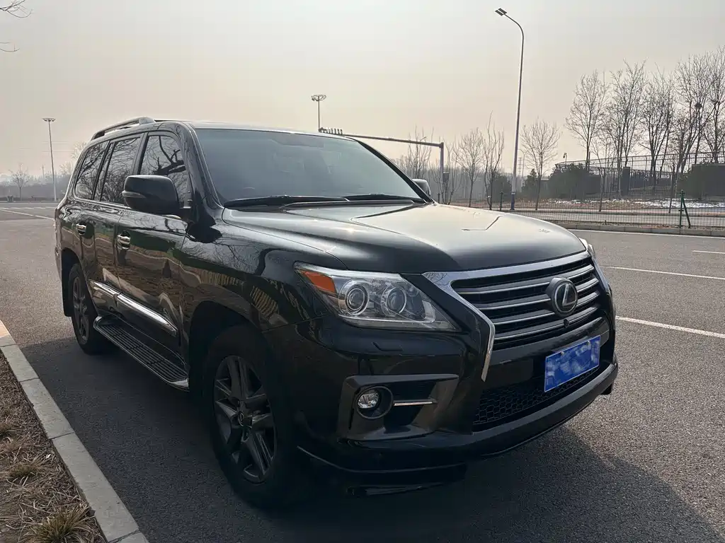 Lexus LX 2015 LX570