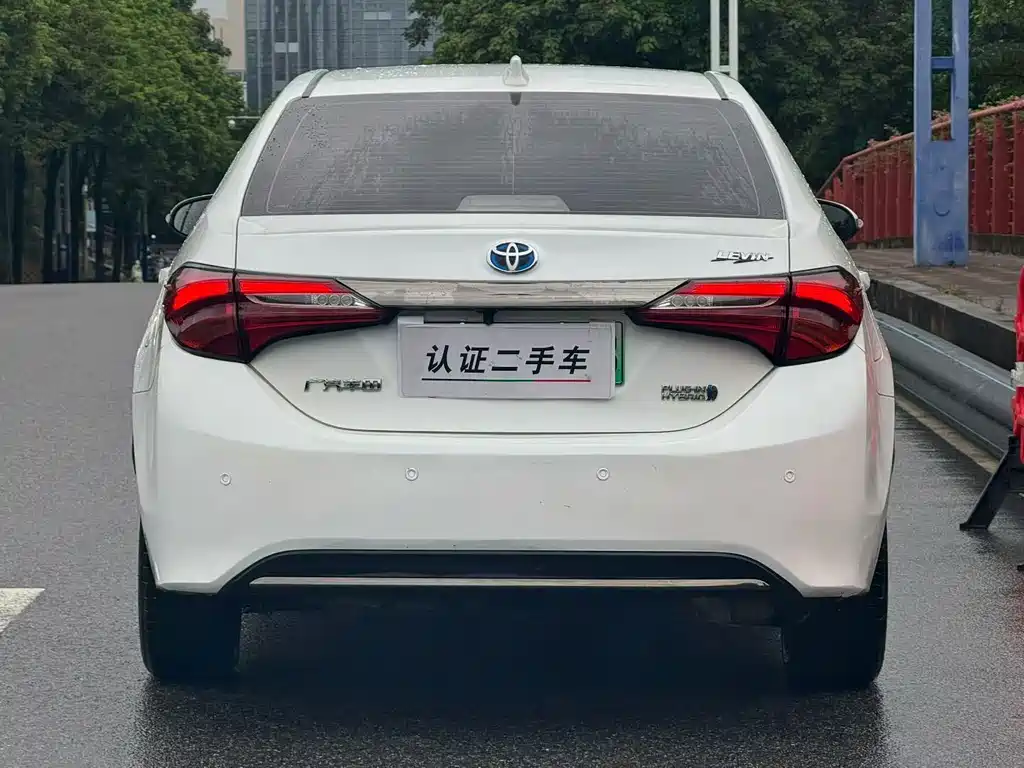 Toyota Levin Twin Engine E+ — миниатюра 3