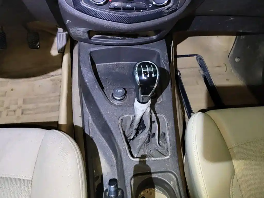 Wuling Hongguang — миниатюра 14