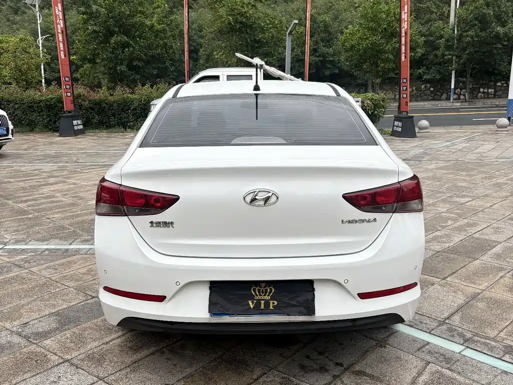 Hyundai Verna — миниатюра 13