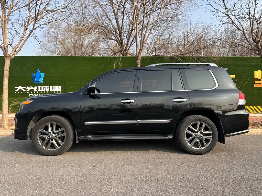 Lexus LX 2015 LX570