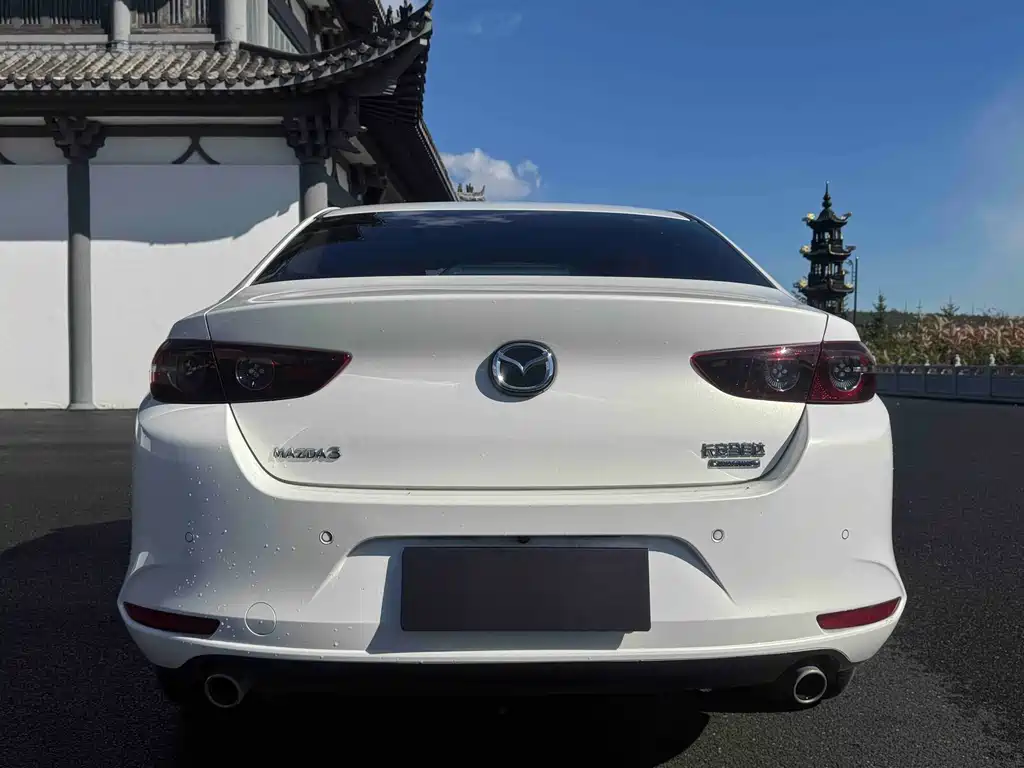 Mazda 3 Axela — миниатюра 5