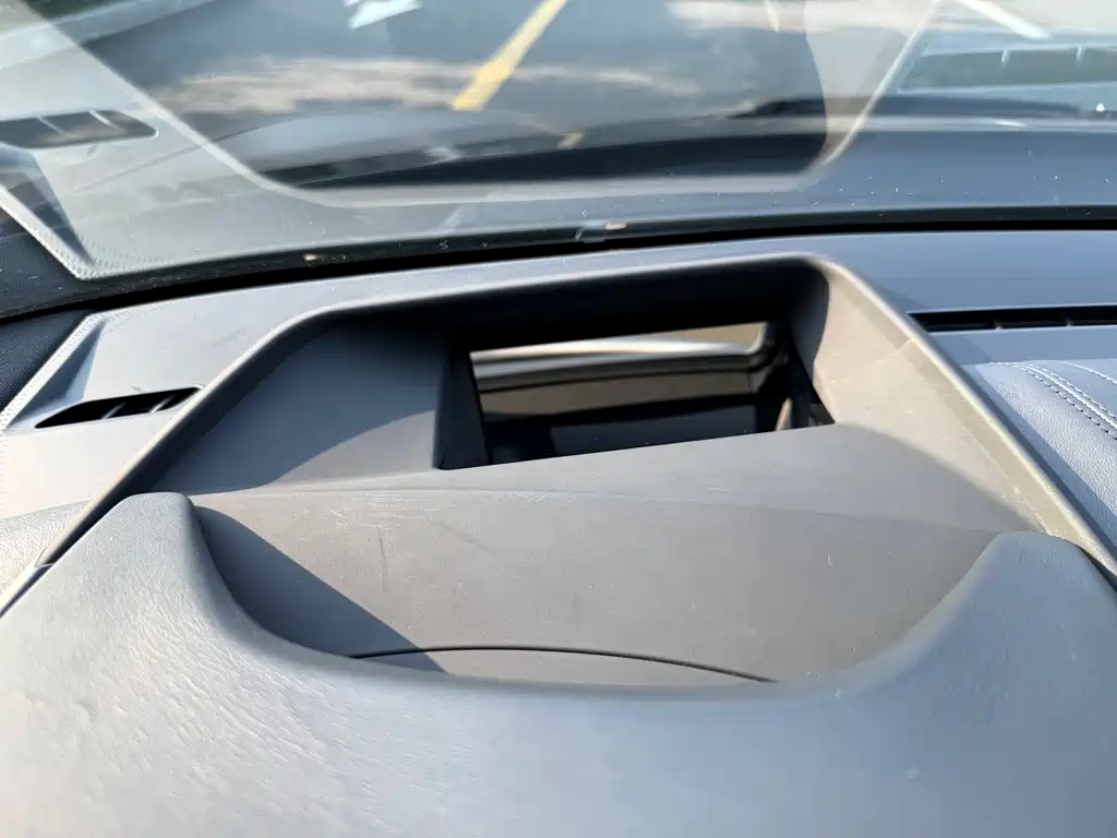 BMW i8 — миниатюра 14