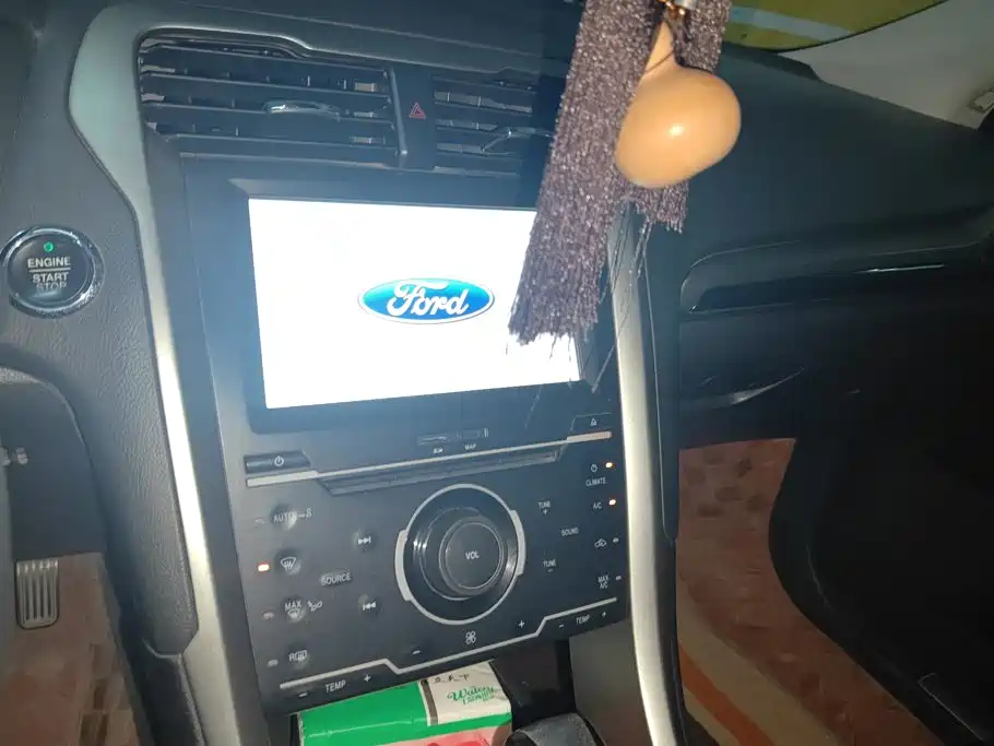 Ford Mondeo — миниатюра 13