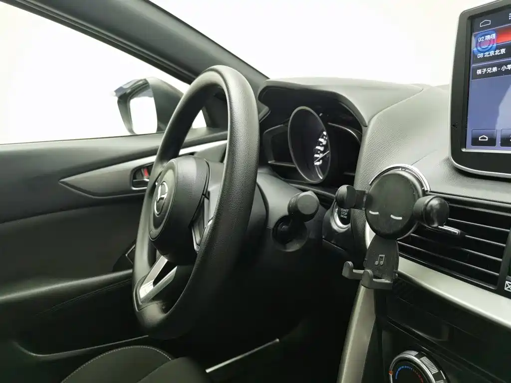 Mazda CX-4 — миниатюра 22