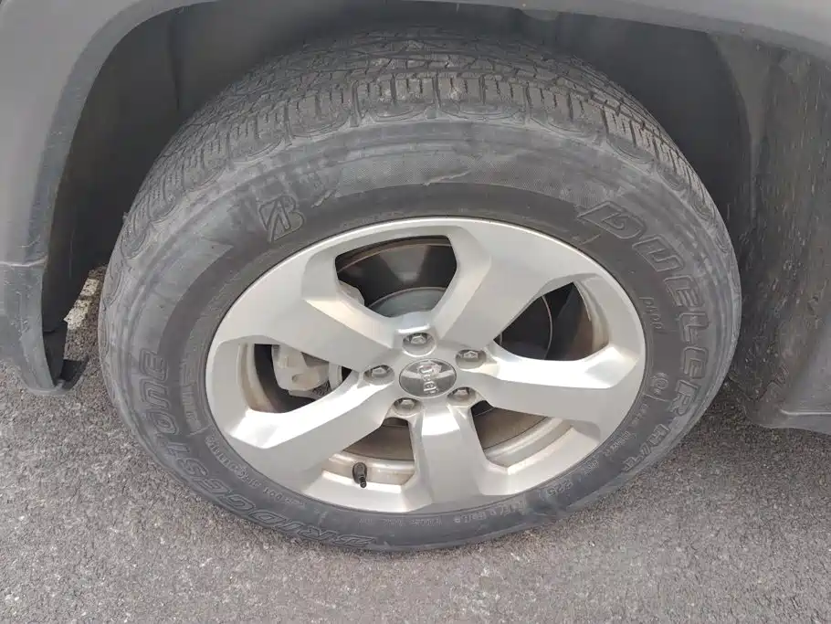 Jeep Compass — миниатюра 6