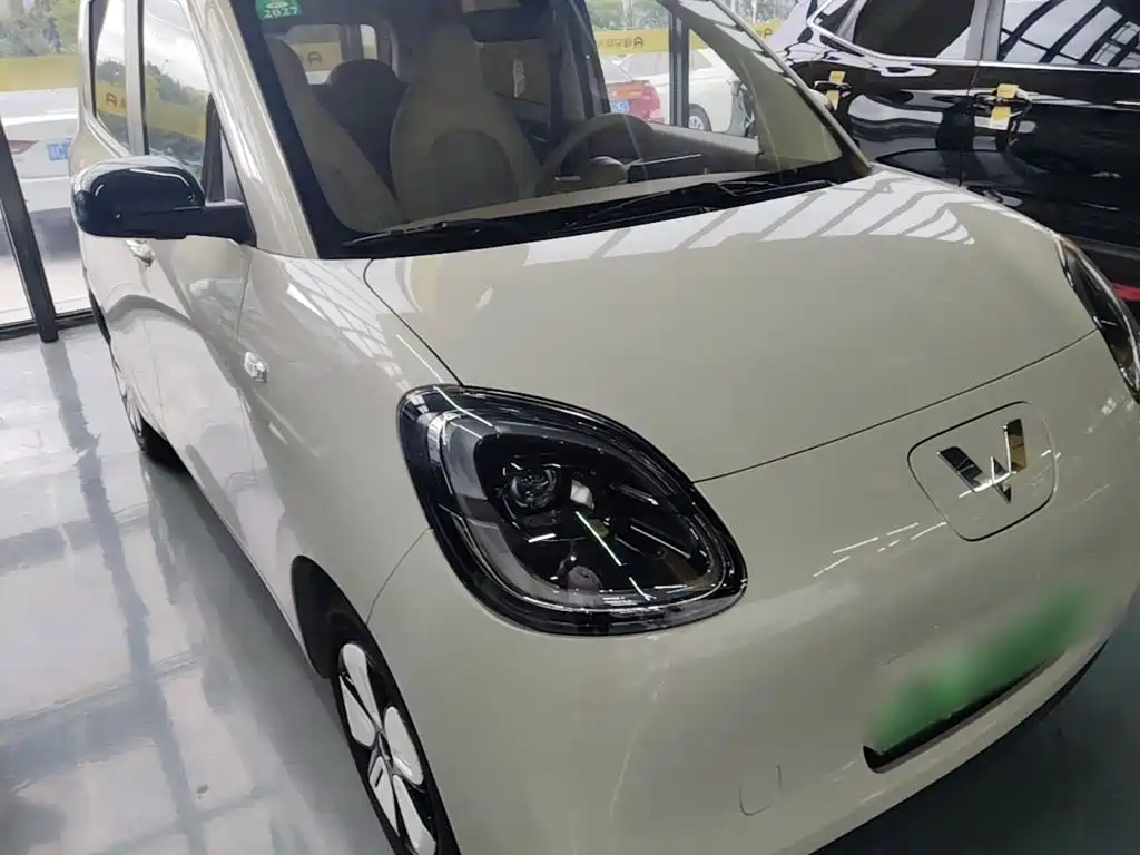 Wuling MINIEV — миниатюра 4
