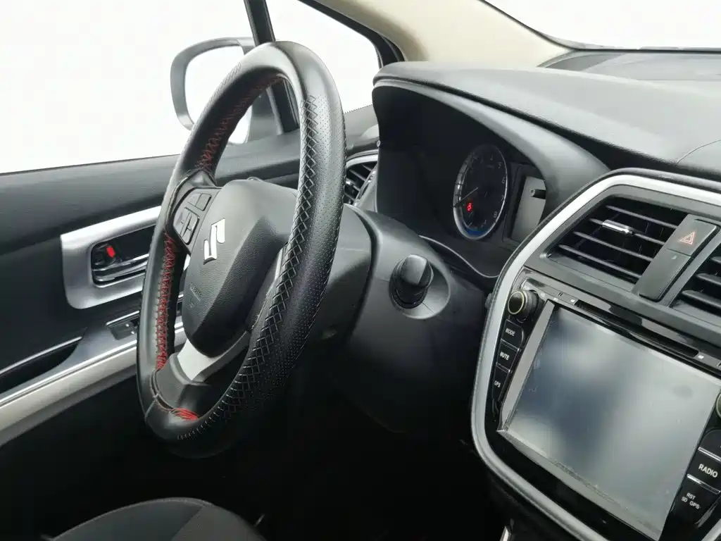 Suzuki S-Cross — миниатюра 22