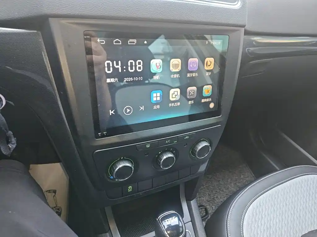 Skoda Yeti — миниатюра 18