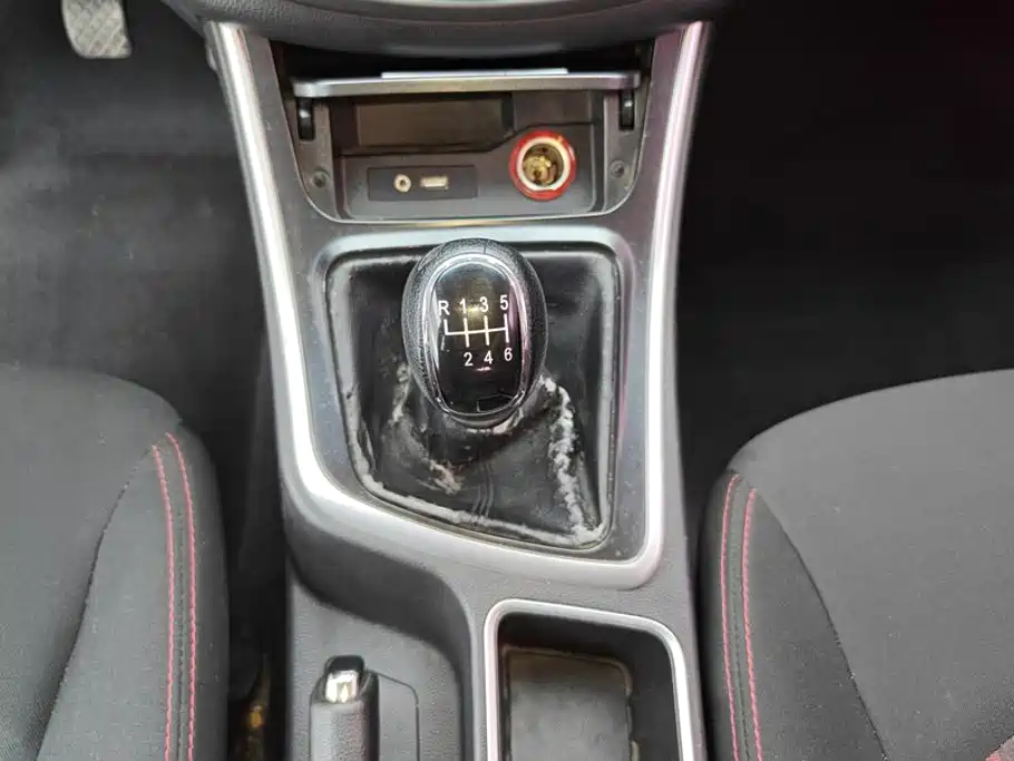 Baojun 560 — миниатюра 16