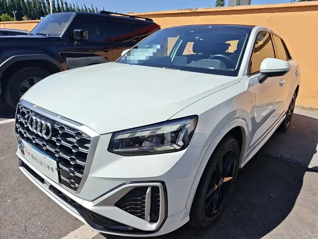 Audi Q2L — миниатюра 2