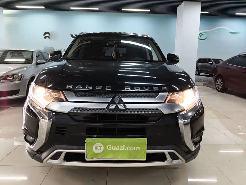 Mitsubishi Outlander — миниатюра 3