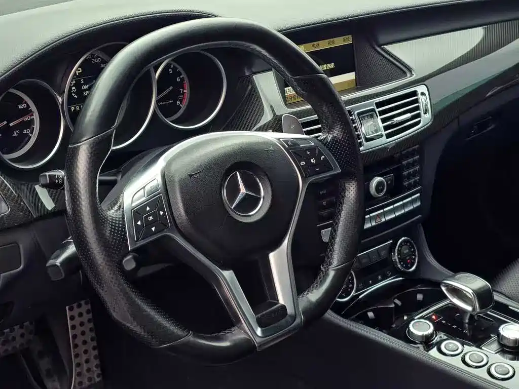 Mercedes-Benz CLS A MG 2012 AMG CLS 63