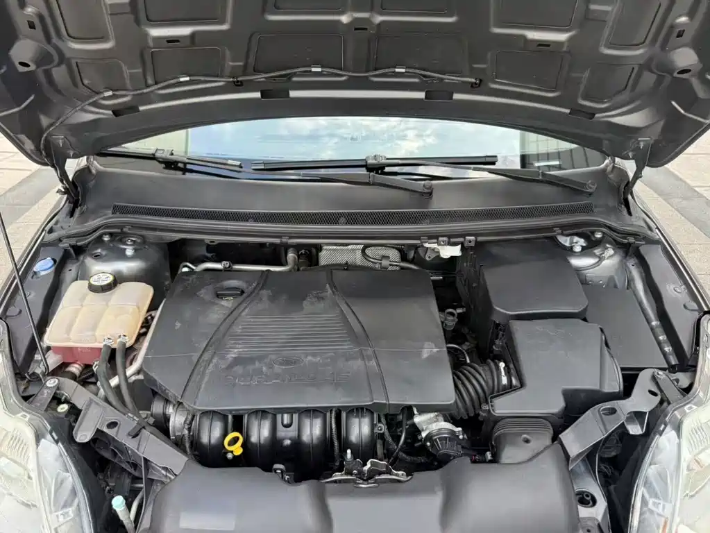 Ford Focus — миниатюра 10