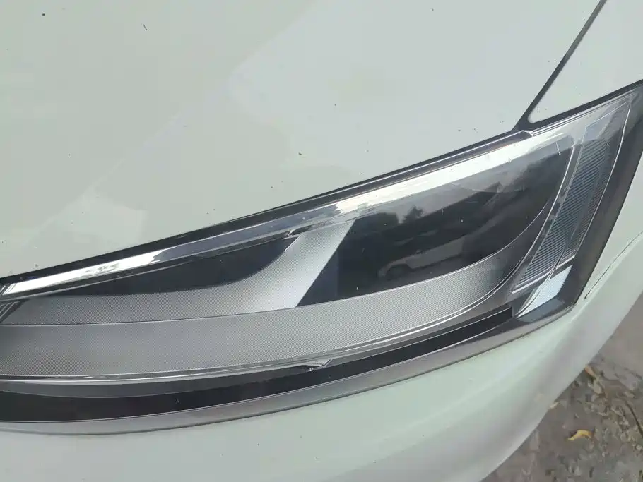 Volkswagen Sagitar — миниатюра 5