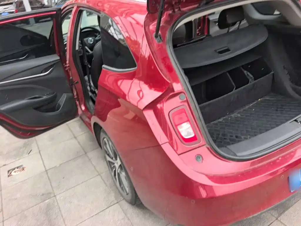 Buick Excelle — миниатюра 5