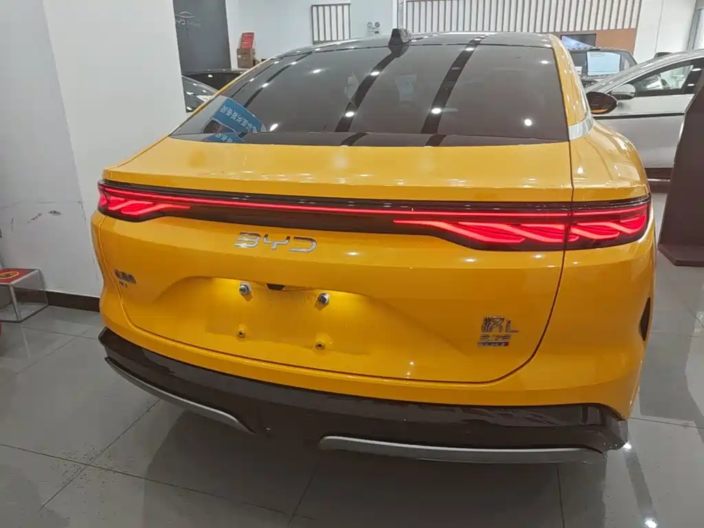 BYD Han L — миниатюра 6