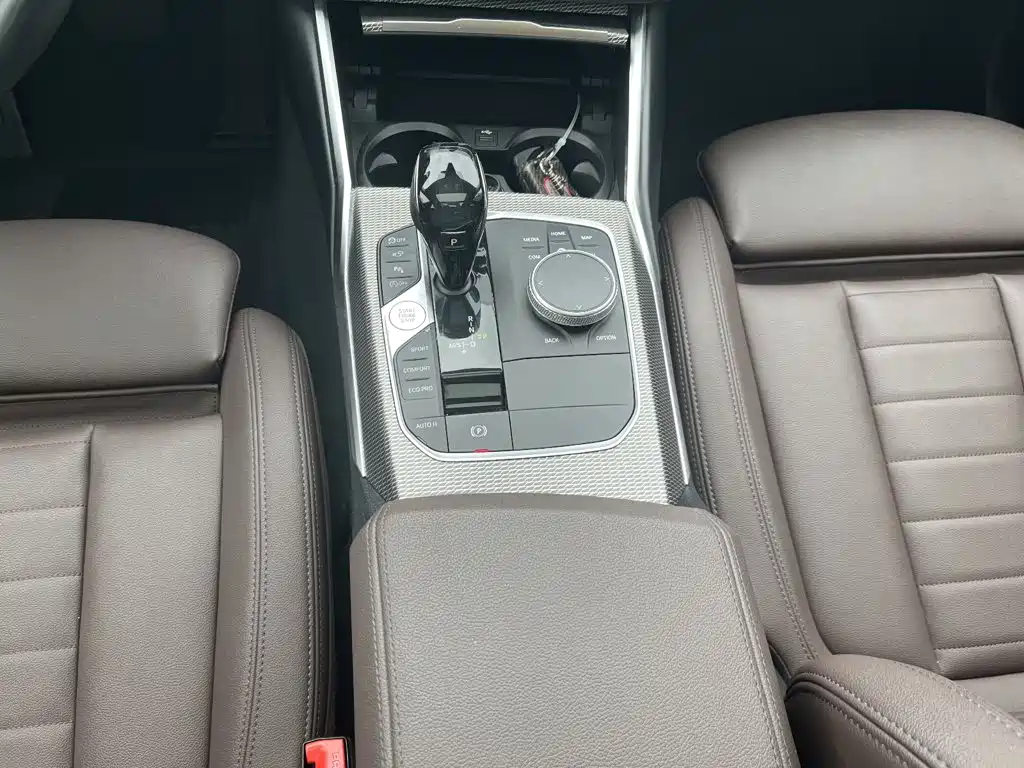 BMW 3 Series — миниатюра 30